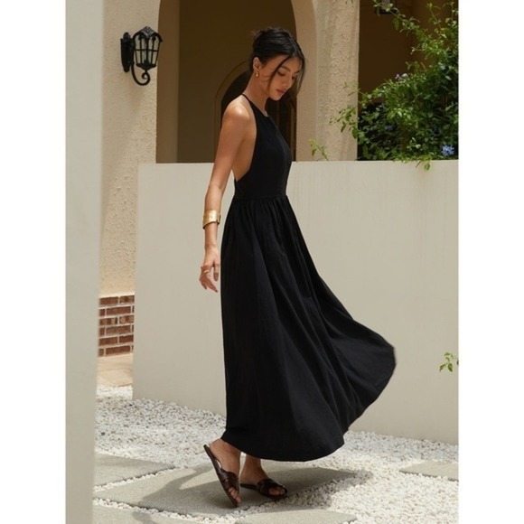 Commense Dresses & Skirts - COMMENSE Solid Halter Black Cotton Linen Backless Maxi Dress Size M NWT